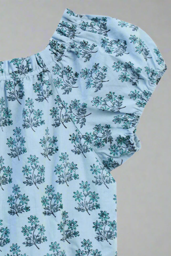 Teen girl blue printed dressrelaxed fit – YoungnCool l YnCLife