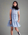 Teen girl wearing a blue printed dressrelaxed fit – YoungnCool l YnCLife
