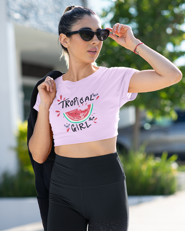 StreetVibe Cropped Tropical girl