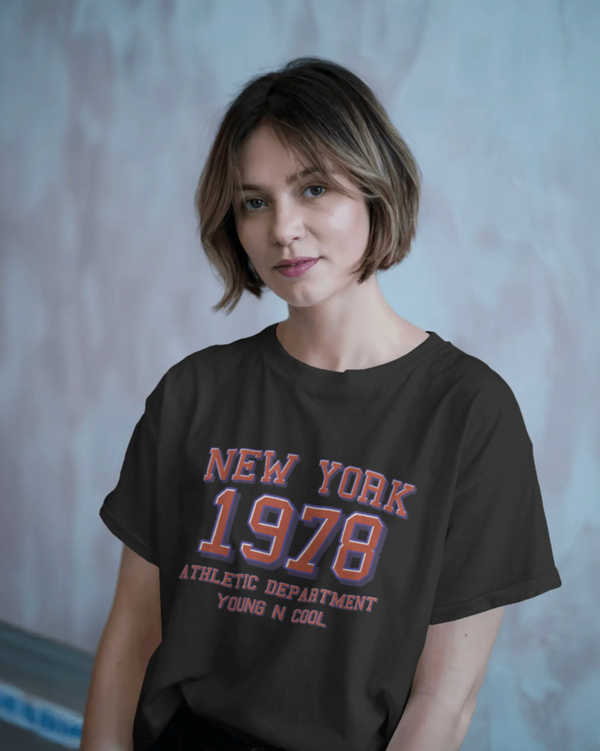 Teen girl wearing oversized graphic t-shirt with 'New York City Print' design – streetwear style by YoungnCool-YnCLife
