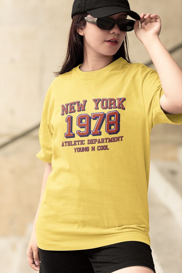 Teen girl wearing oversized graphic t-shirt with 'New York City Print' design – streetwear style by YoungnCool-YnCLife