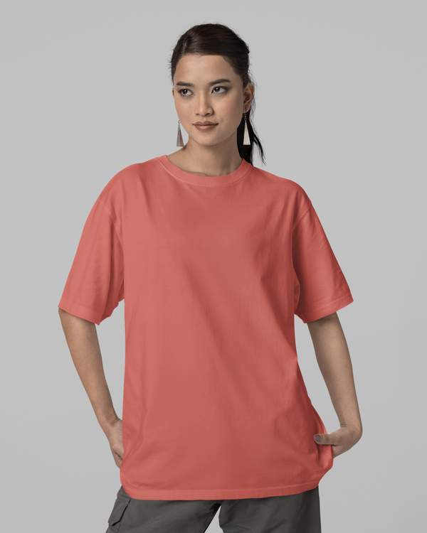 Teen girl wearing oversized solid t-shirt streetwear style by YoungnCool-YnCLife