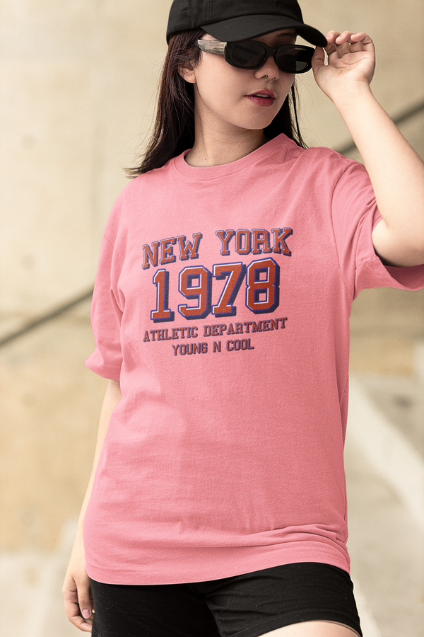 Teen girl wearing oversized graphic t-shirt with 'New York City Print' design – streetwear style by YoungnCool-YnCLife