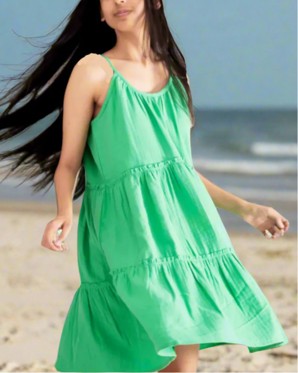 Teen girl wearing a dress relaxed fit – summber vibe YoungnCool lightweight fashion for all-day comfort-YnCLife