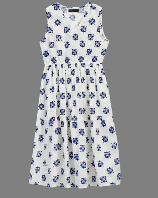 Teen girl white printed sleevless relaxed fitdress – YoungnCool l YnCLife