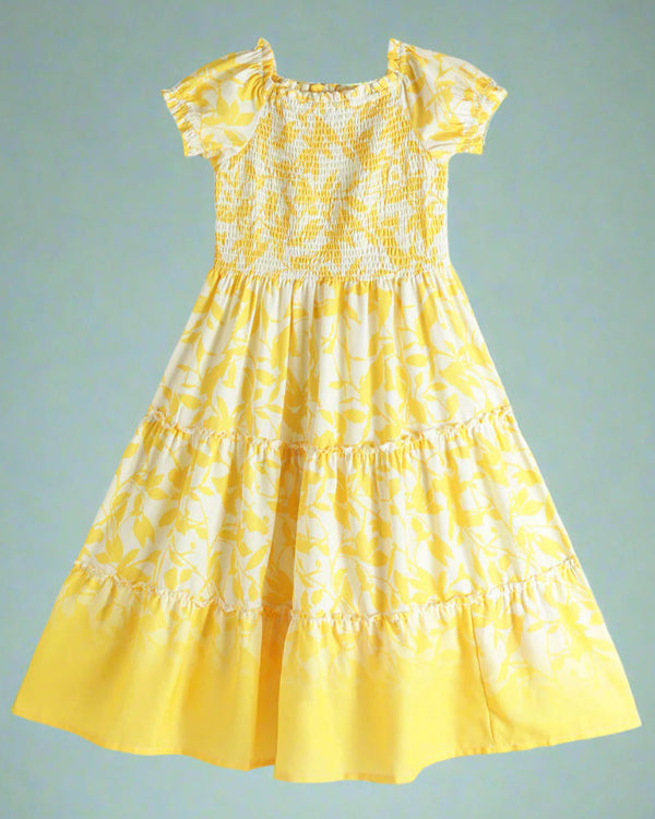 Teen girl wearing a dress relaxed fit – summber vibe YoungnCool lightweight fashion for all-day comfort-YnCLife