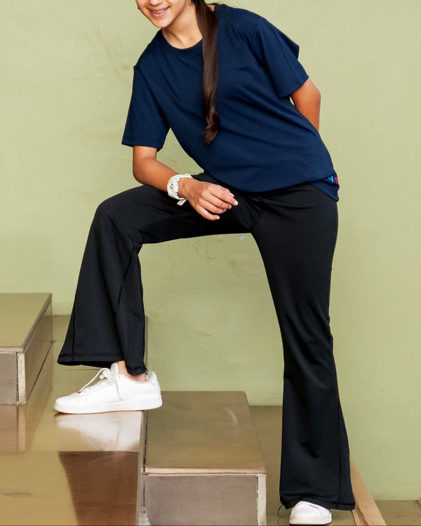 Energy Flow Flared Legging Wide leg